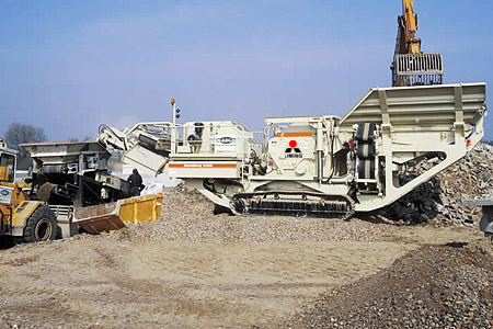 Equipment classifier of mobile sand and gravel pit processing plant 