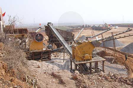 gold ore crushing machines in gold mining plant
