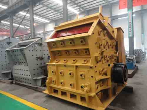 crushing and pulverizer machine for road construction