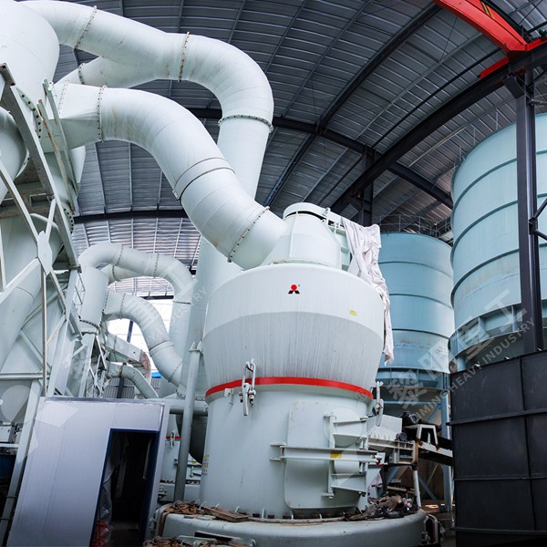 Replacement of grinding rollers in Raymond mill